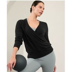 Athleta Recharge Black Sweatshirt Soft Breathable Fabric Long Sleeve Women Sz XS